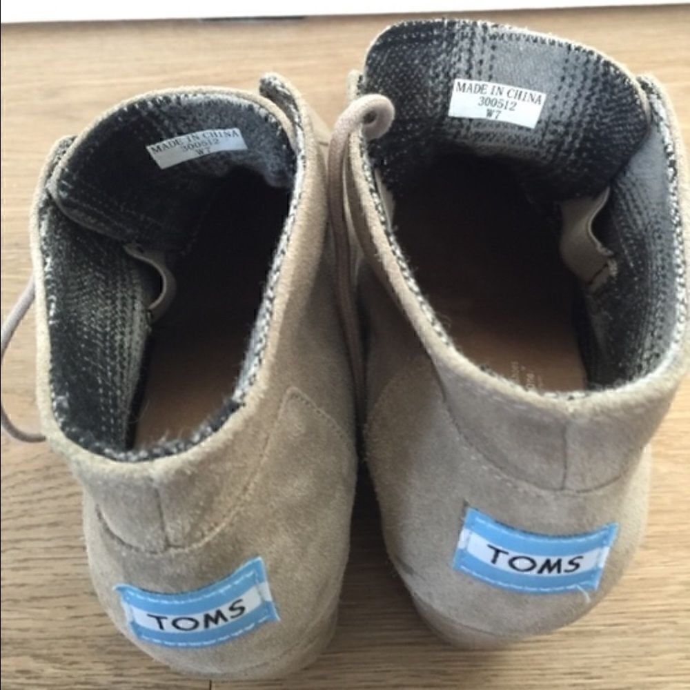 TOMS Suede Women's Desert Wedges - Picture 3 of 4